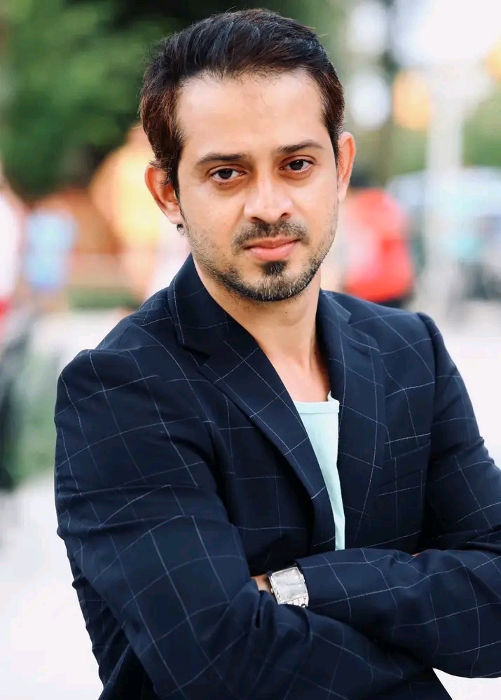 Elias Hossain ( ইলিয়াস হোসাইন )