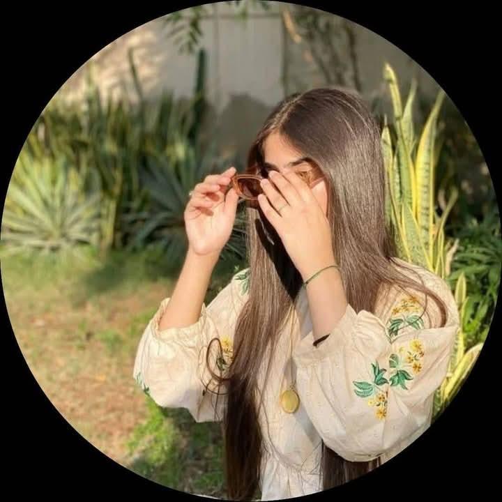 অচেনা মানুষ 🍀🙂💝